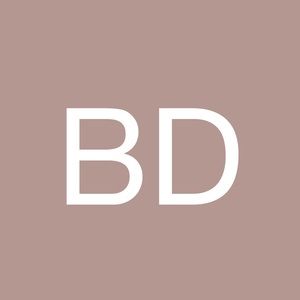 Meet your Posher, Brittaney